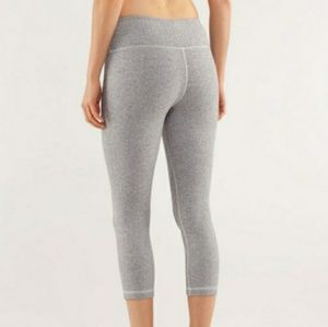 Lululemon Wunder Under crop Herringbone Size 6